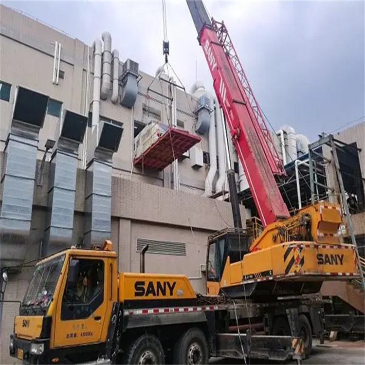 洛宁租赁大型汽车吊，助力工程项目高效进行