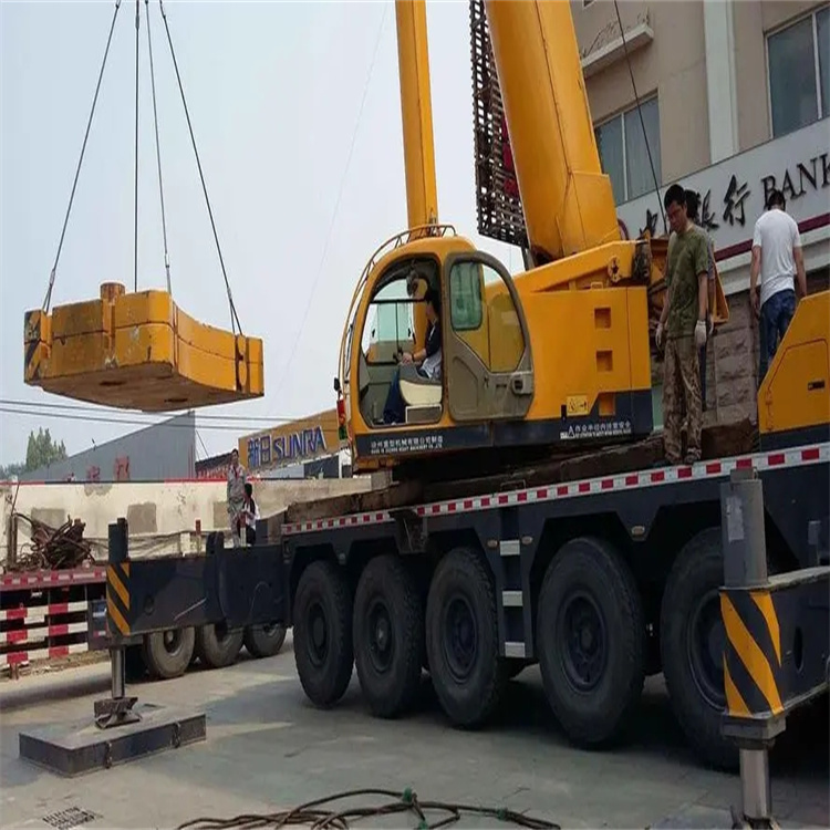 洛宁当地吊车出租|机器吊装|75吨|工厂搬迁服务